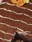 طريقة عمل كيك الفانيلا بالشوكولاتة والبودنج